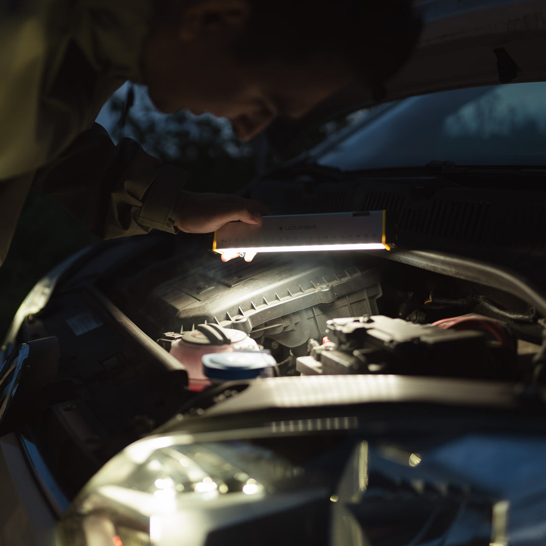 AF2R Work Rechargeable Area Light